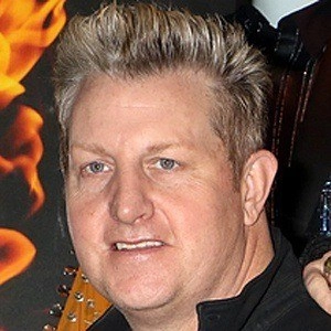 gary-levox-6