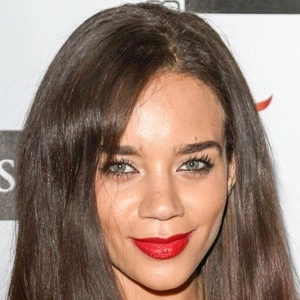 hannah-john-kamen-2