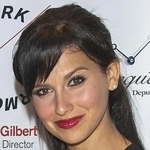 hilaria-baldwin-9