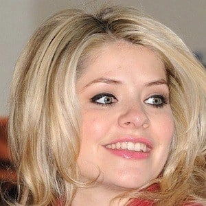 holly-willoughby-8