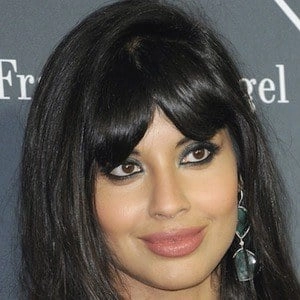 jameela-jamil-9