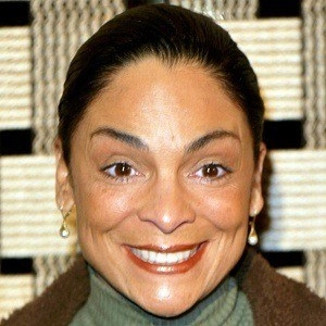 jasmine-guy-6