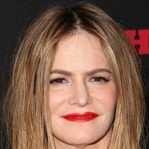 jennifer-jason-leigh-7