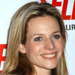 jessalyn-gilsig-8