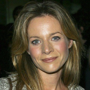 jessalyn-gilsig-9