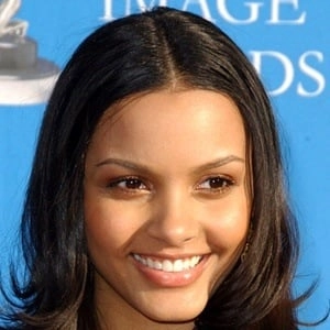 jessica-lucas-6