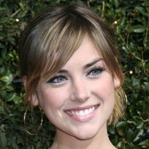 jessica-stroup-9