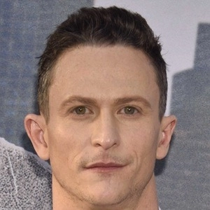 jonathan-tucker-9