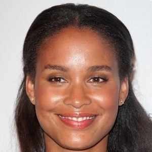 joy-bryant-5