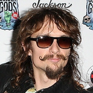 justin-hawkins-1