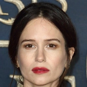 katherine-waterston-8