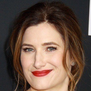 kathryn-hahn-2