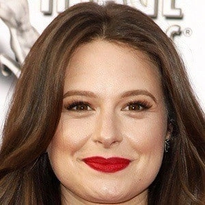 katie-lowes-3