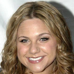 lauren-collins-2