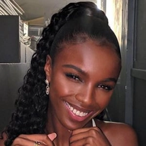 leomie-anderson-4