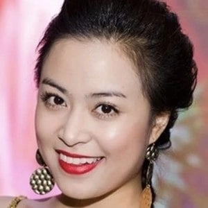 linh-hoang-thuy-image