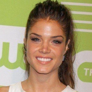 marie-avgeropoulos-3