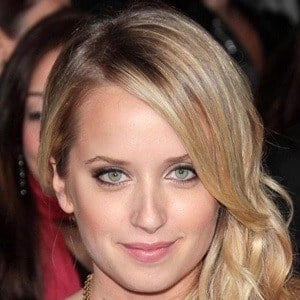 megan-park-7