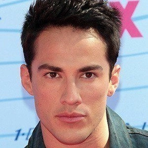 michael-trevino-1