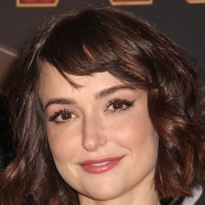 milana-vayntrub-3