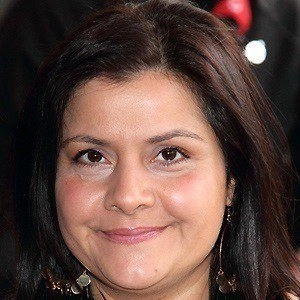 nina-wadia-3