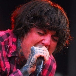 oliver-sykes-4