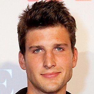 parker-young-2