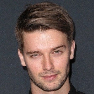 patrick-schwarzenegger-5