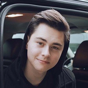 riley-mcdonough-4