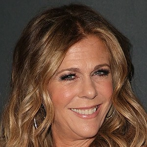 rita-wilson-6