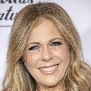 rita-wilson-9