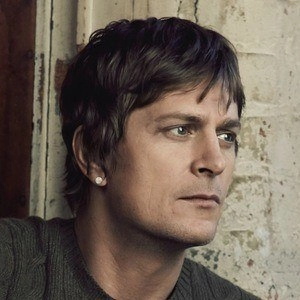 rob-thomas-2