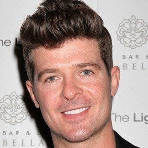 robin-thicke-2