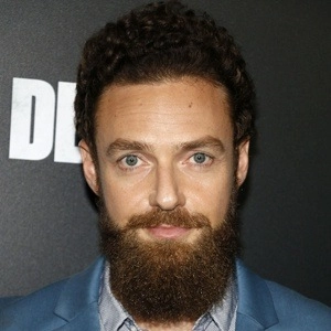 ross-marquand-4