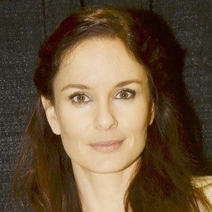 sarah-callies-9