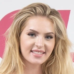 saxon-sharbino-5