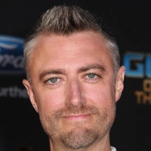 sean-gunn-5