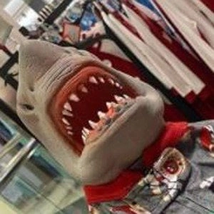 shark-puppet-9