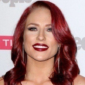 sharna-burgess-4