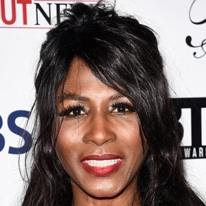 sinitta-5