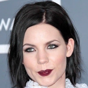 skylar-grey-7