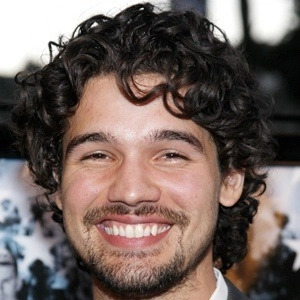 steven-strait-9