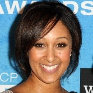 tamera-mowry-5