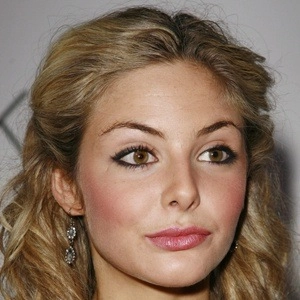 tamsin-egerton-9