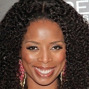 tasha-smith-2