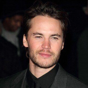 taylor-kitsch-5