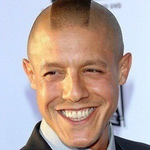 theo-rossi-3