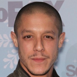 theo-rossi-6