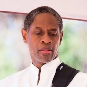 tim-russ-1