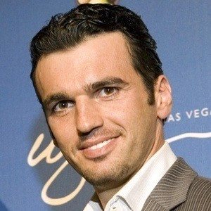 tony-dovolani-8